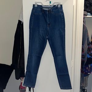 Fashion Nova high Jean